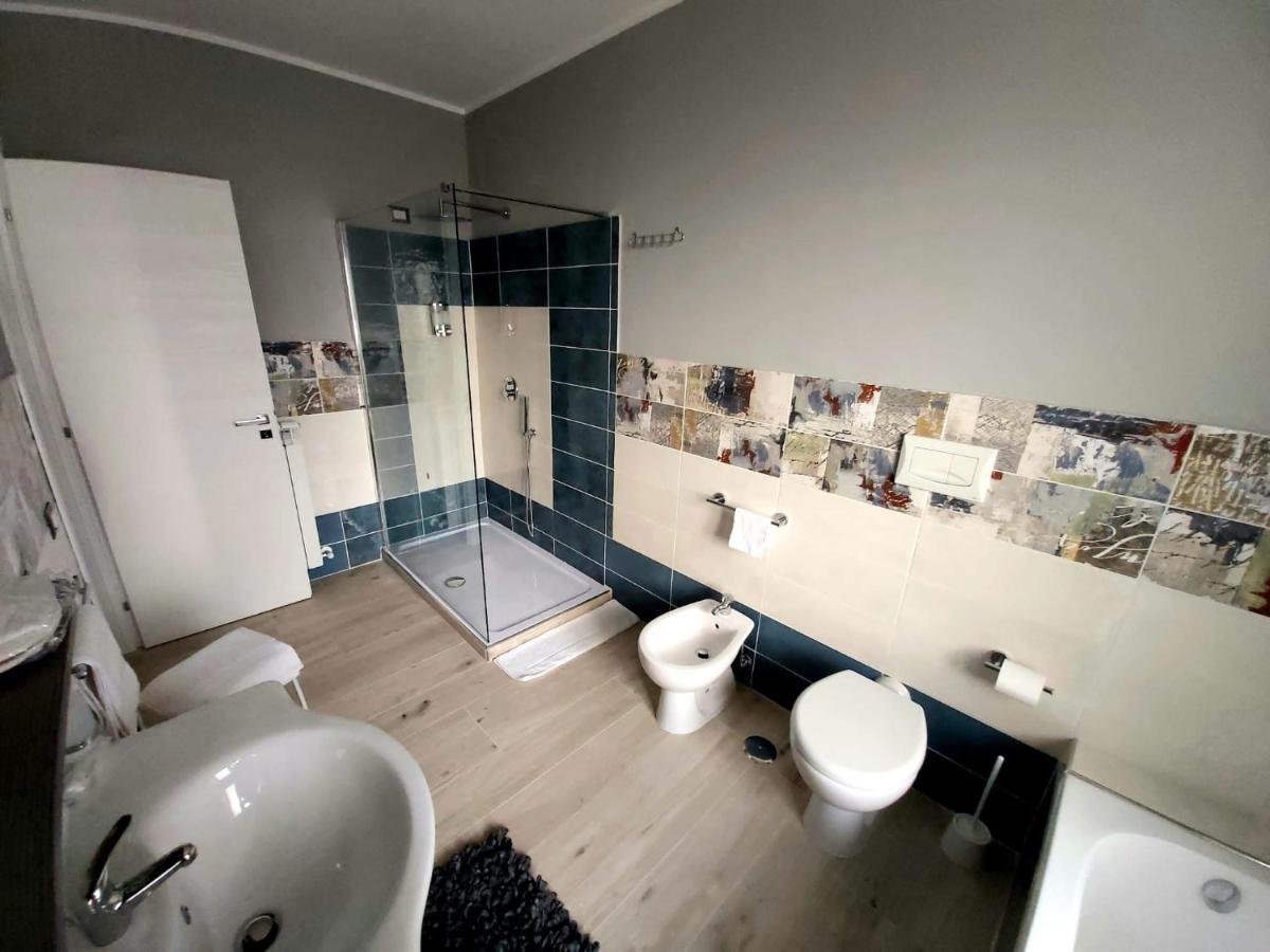 Le Stanze Di Dalia Bed & Breakfast Crotone Exterior photo