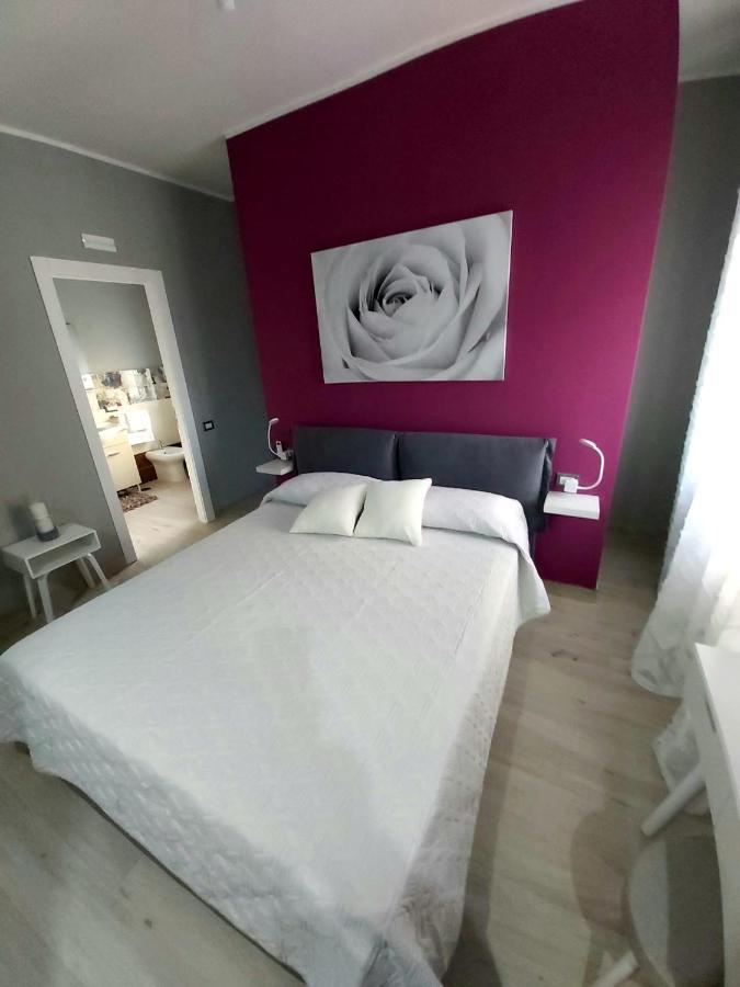 Le Stanze Di Dalia Bed & Breakfast Crotone Exterior photo